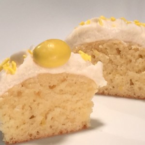 Sliced Lemon Zinger Cupcakes